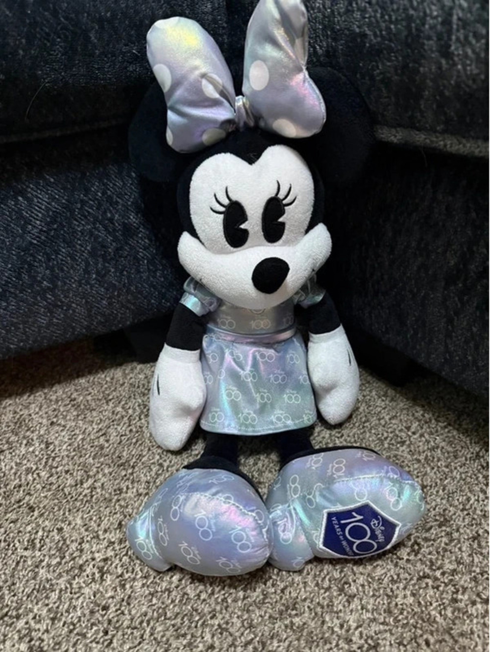 Disney100 Minnie Mouse Platinum Iridescent Dress Plush 100 Years of Wonder
